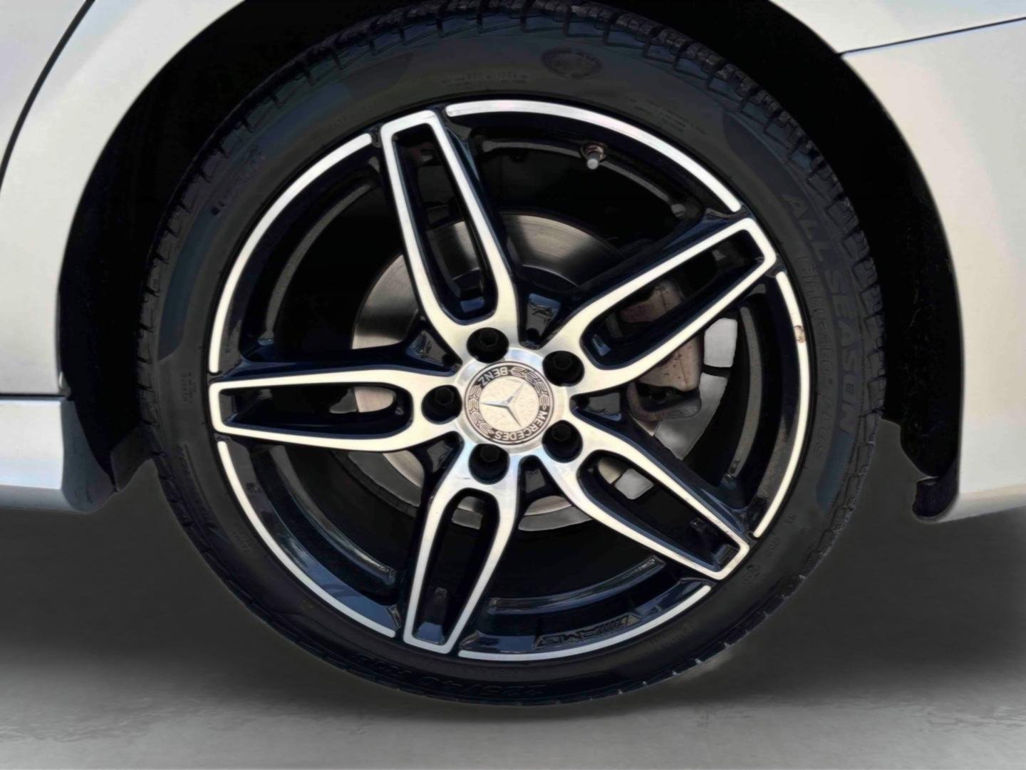 mercedes - Visuel 2