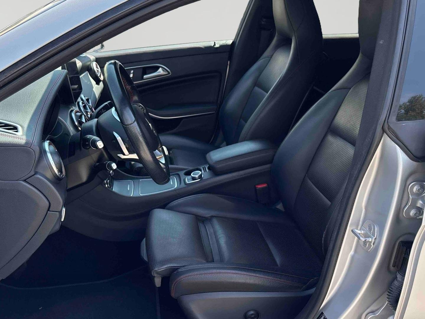 mercedes - Visuel 3