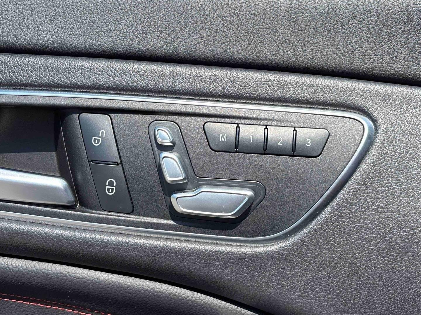 mercedes - Visuel 16