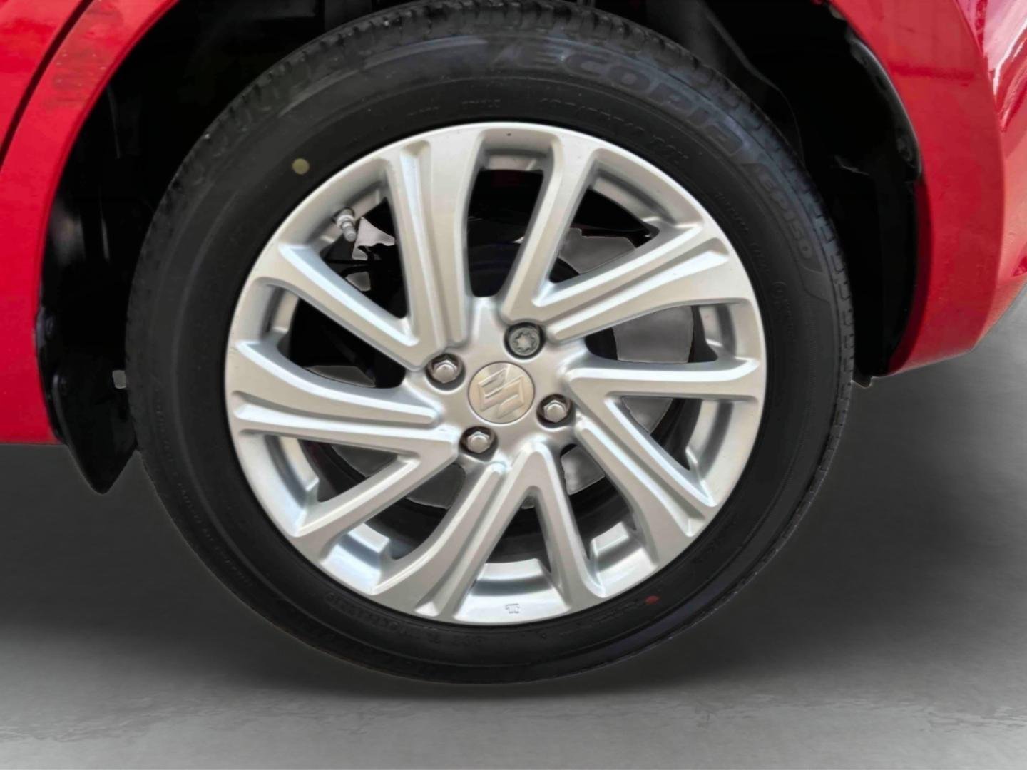 suzuki - Visuel 2