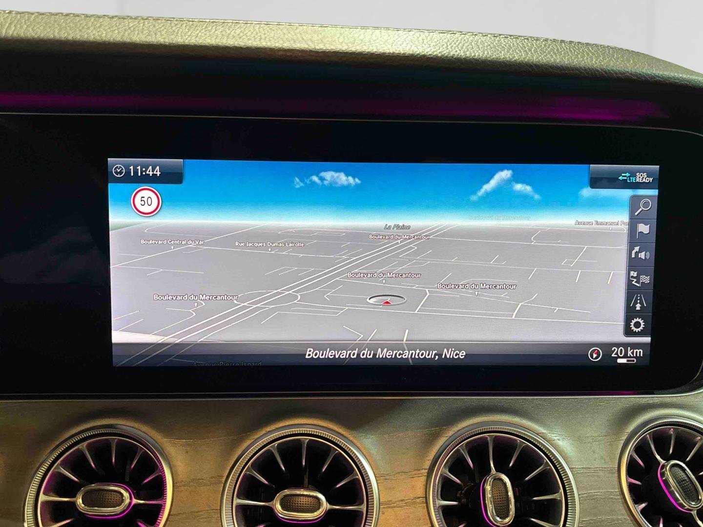 mercedes - Visuel 12
