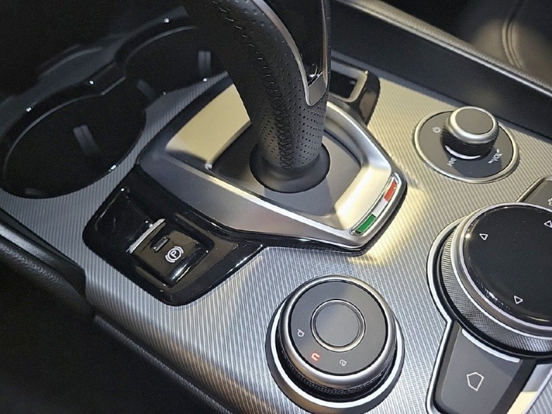 alfa romeo - Visuel 16