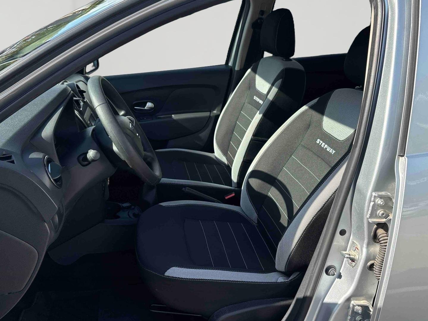 dacia - Visuel 3